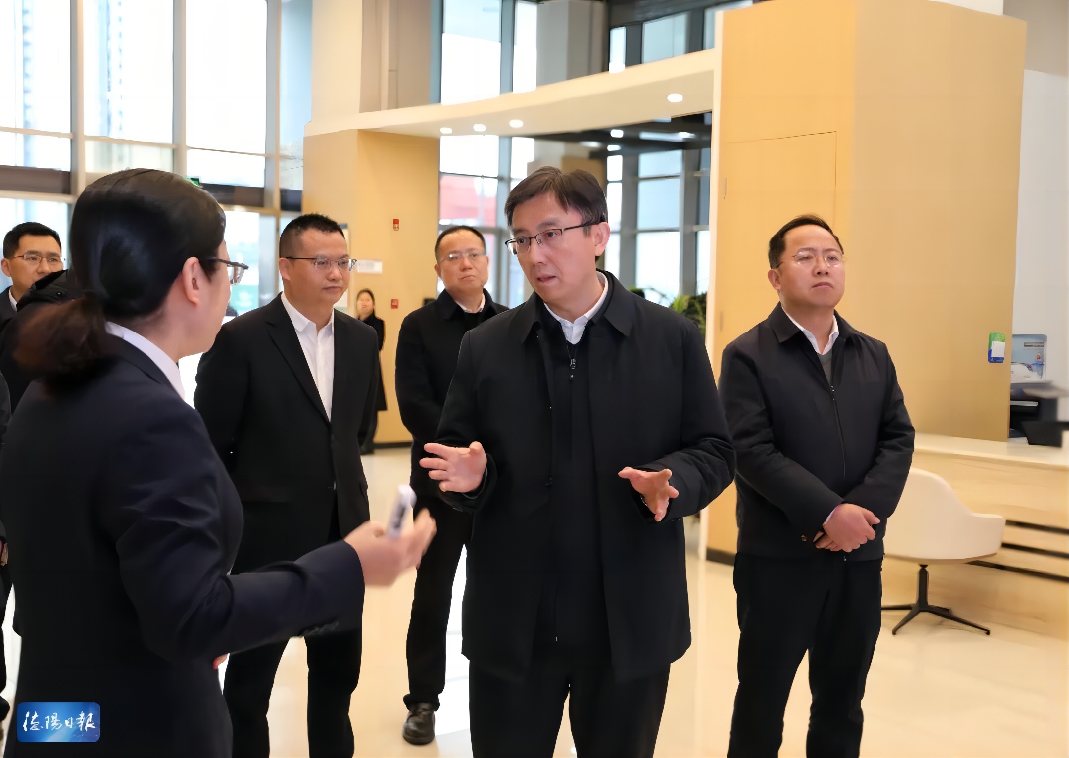 黄朝阳调研万搏网时强调：聚焦中心大局主动作为 为推动德阳经济社会高质量发展提供强大动力